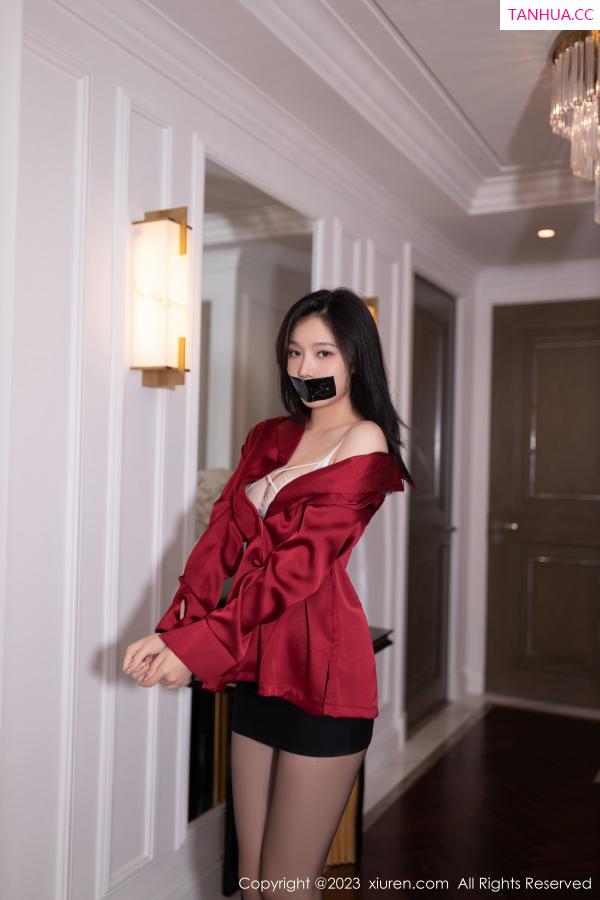 安然Maleah  [XiuRen]高清写真图 2023.09.05 No.7338 安然anran 黑丝美腿第7张图片